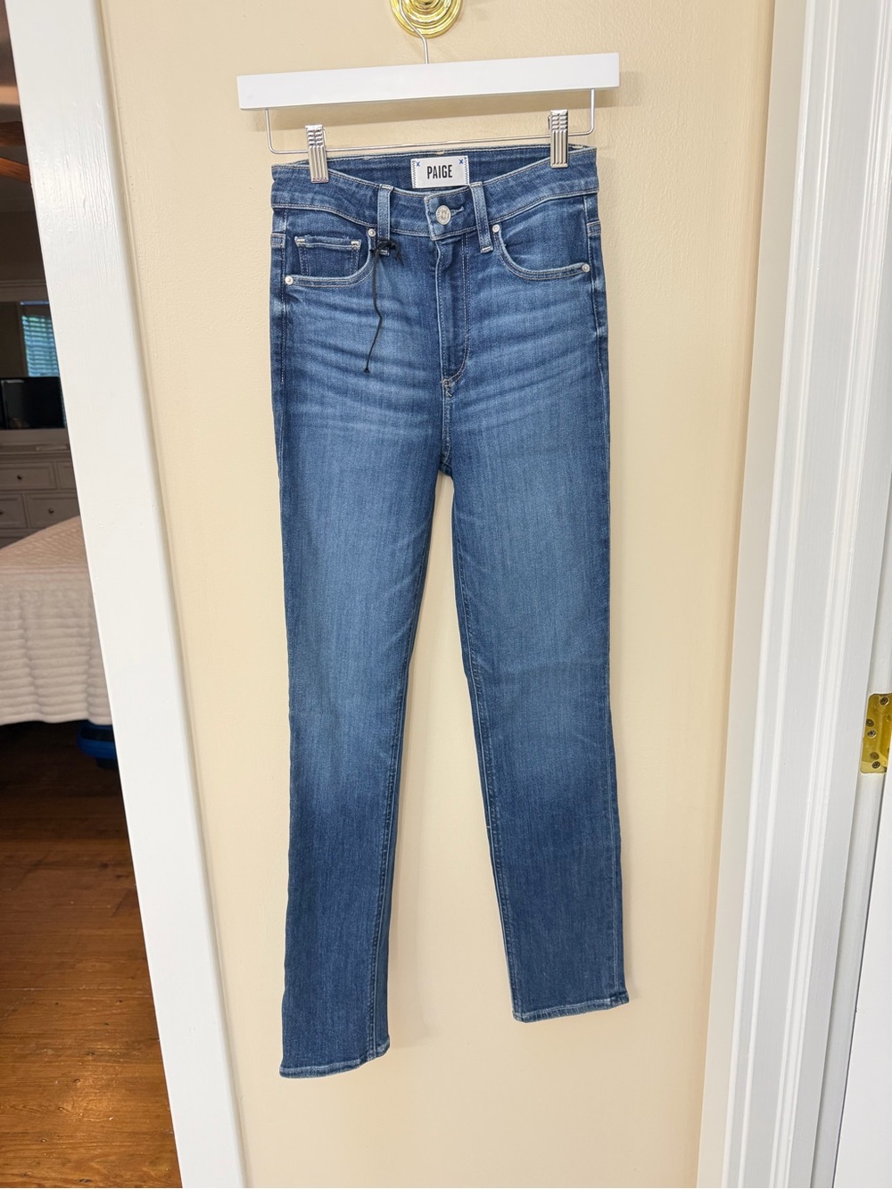 PAIGE Gemma high rise cigarette leg NWT 24